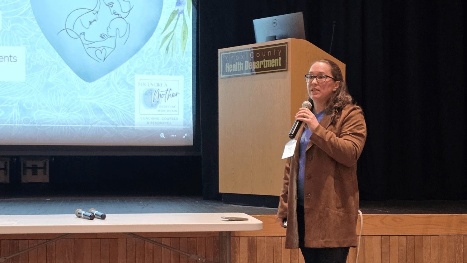 Megan King of Focus Like A Mother speaking at Knox County Health Department — bringing Parent Brain Coaching and mom brain science to organizations and community groups